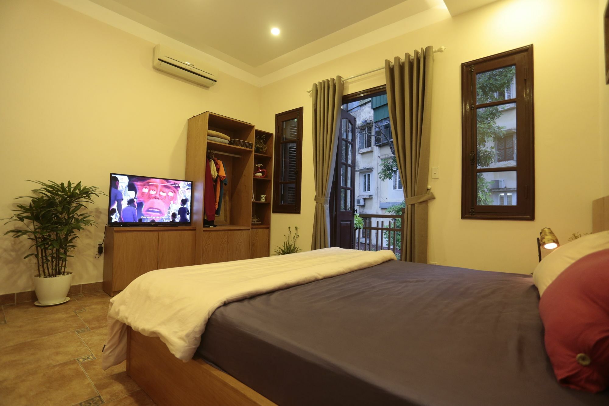 Hanoi Balcony Homestay Екстер'єр фото